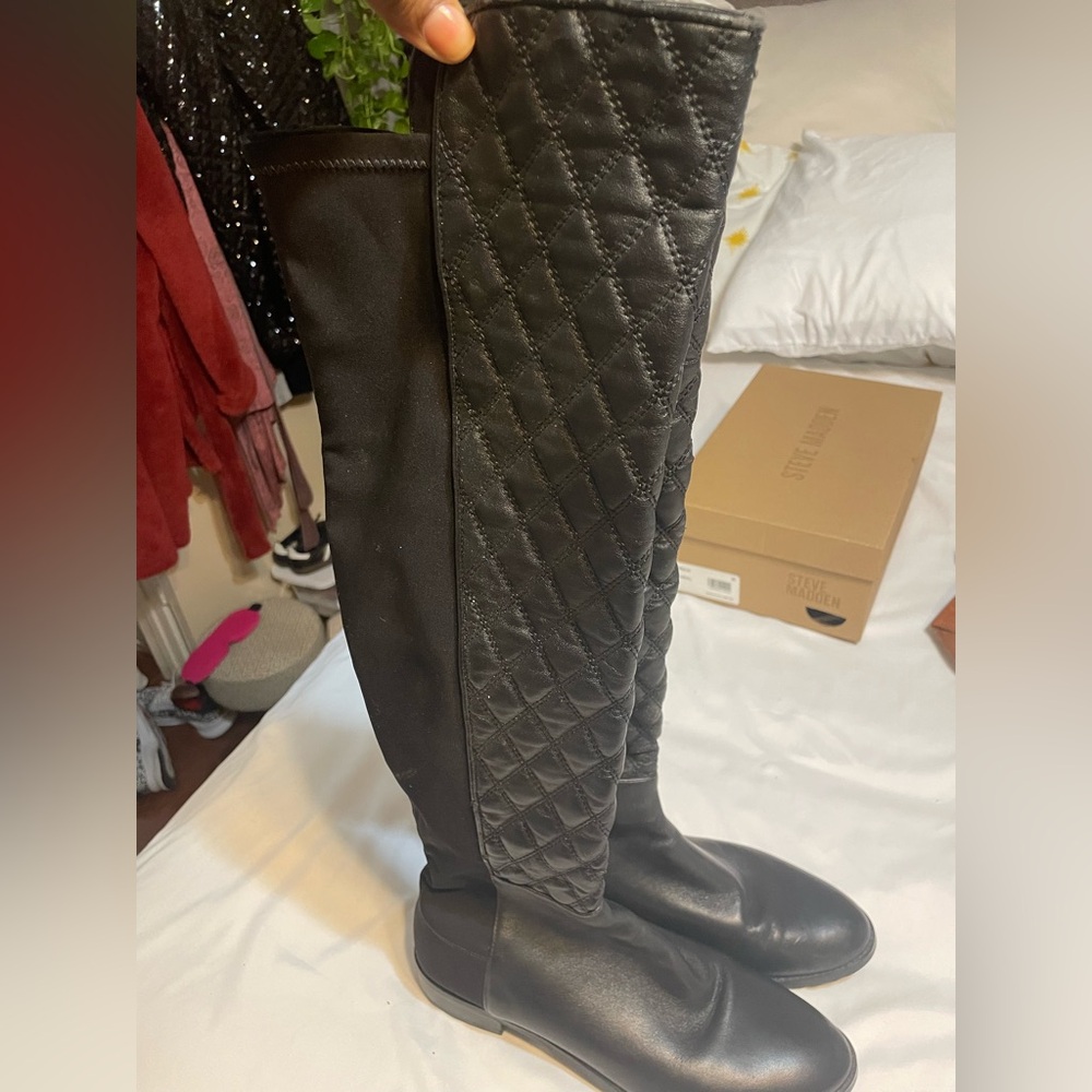 Stuart Weitzman 5050 Quilted OTK boot sz 9
